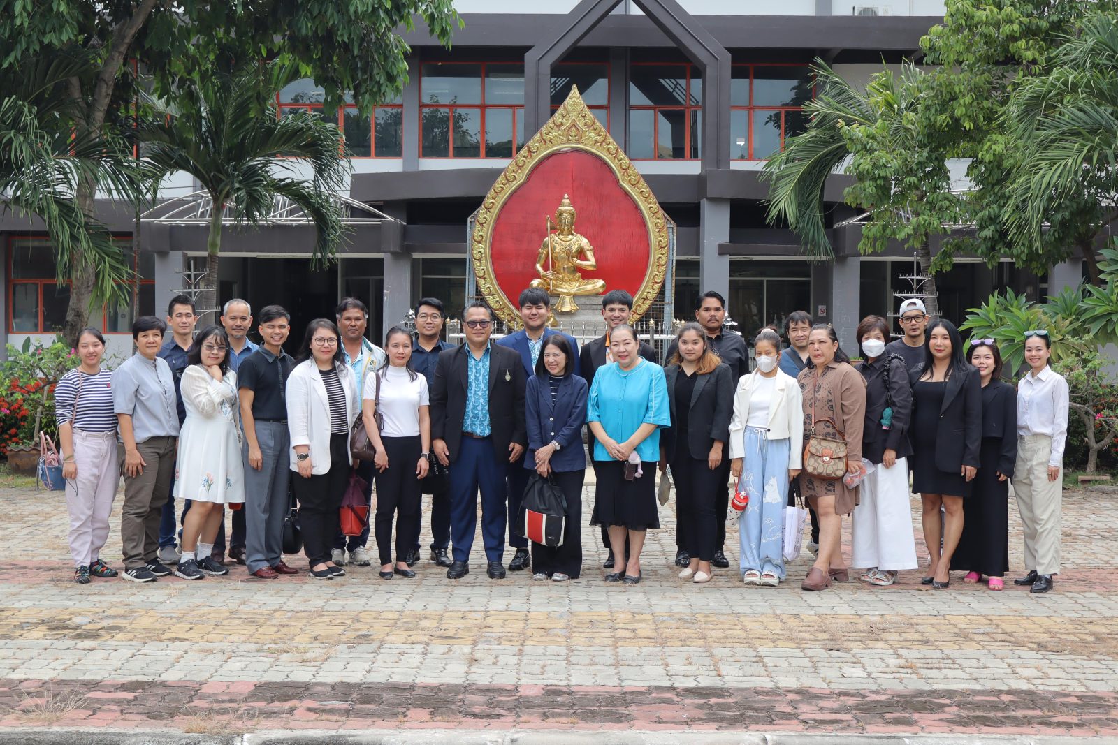 ภาพประกอบเว็บไซต์