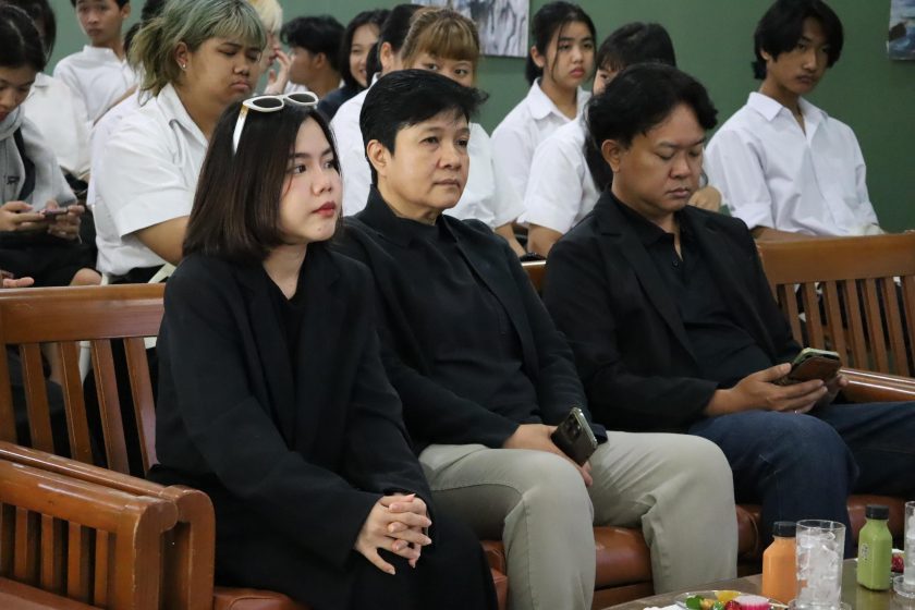 สาขาวิชานวัตกรรมการออกแบบผลิตภัณฑ์ร่วมสมัย ภาควิชาศิลปะการออกแบบและเทคโนโลยี คณะศิลปกรรมศาสตร์ มหาวิทยาลัยเทคโนโลยีราชมงคลธัญบุรี จัดกิจกรรมสัมมนาในหัวข้อ “ART CRAFT & FASHION: