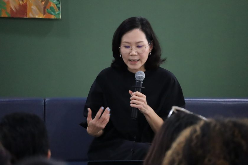 สาขาวิชานวัตกรรมการออกแบบผลิตภัณฑ์ร่วมสมัย ภาควิชาศิลปะการออกแบบและเทคโนโลยี คณะศิลปกรรมศาสตร์ มหาวิทยาลัยเทคโนโลยีราชมงคลธัญบุรี จัดกิจกรรมสัมมนาในหัวข้อ “ART CRAFT & FASHION: