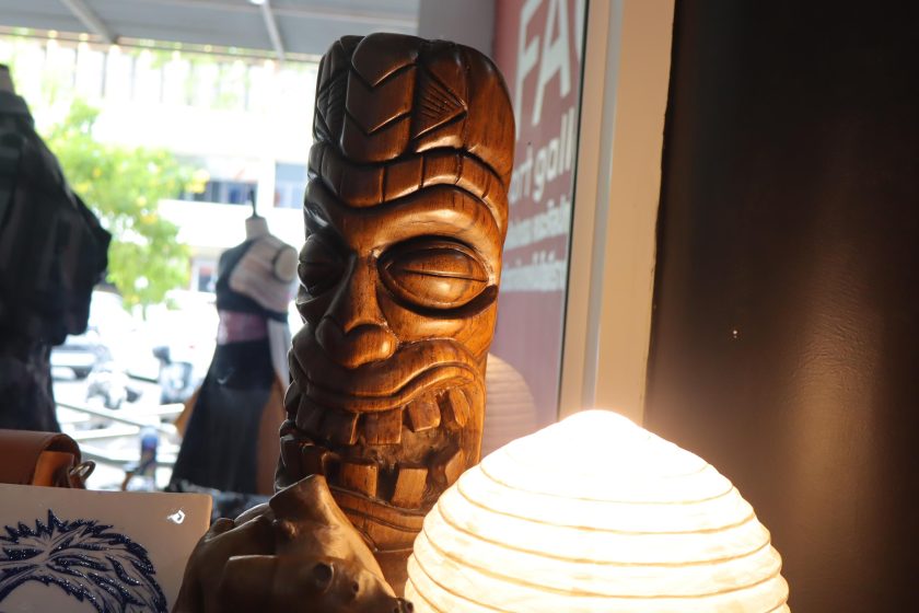 สาขาวิชานวัตกรรมการออกแบบผลิตภัณฑ์ร่วมสมัย ภาควิชาศิลปะการออกแบบและเทคโนโลยี คณะศิลปกรรมศาสตร์ มหาวิทยาลัยเทคโนโลยีราชมงคลธัญบุรี จัดกิจกรรมสัมมนาในหัวข้อ “ART CRAFT & FASHION: