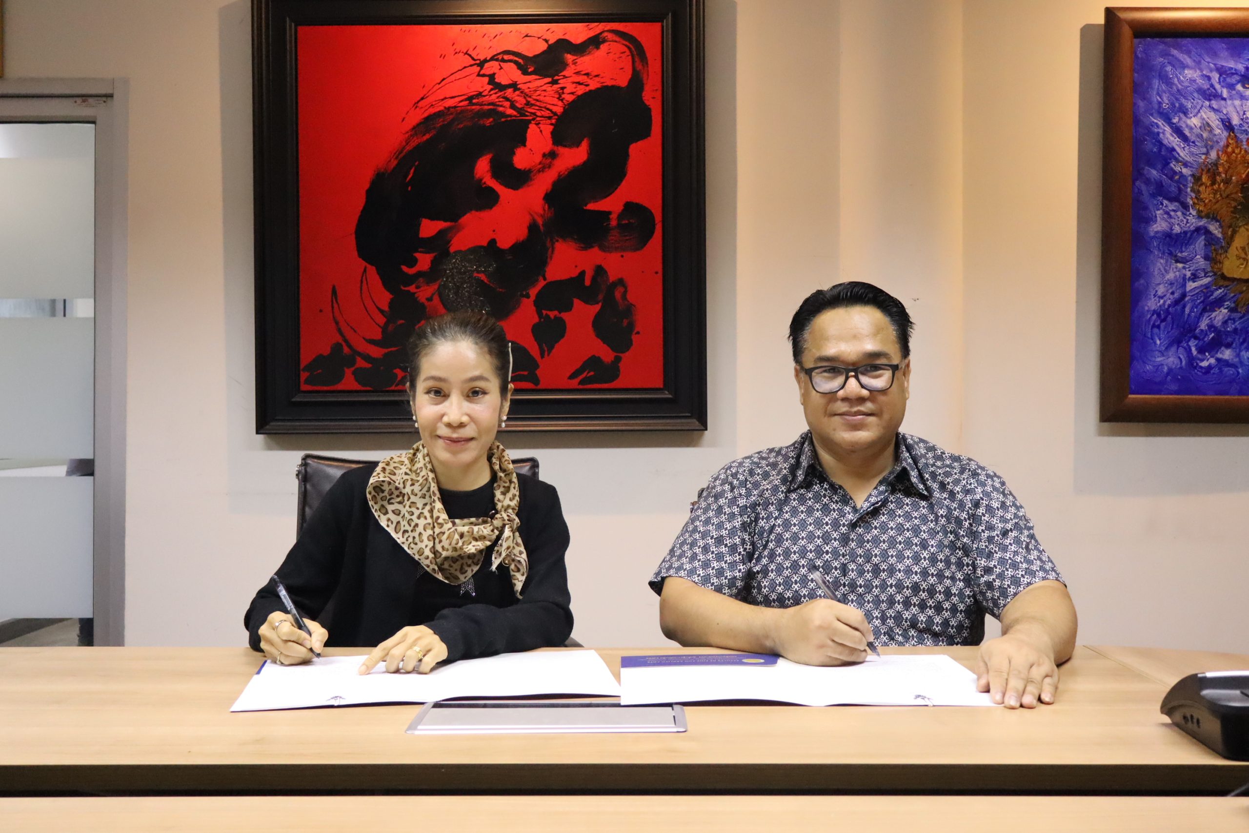 ภาพประกอบเว็บไซต์