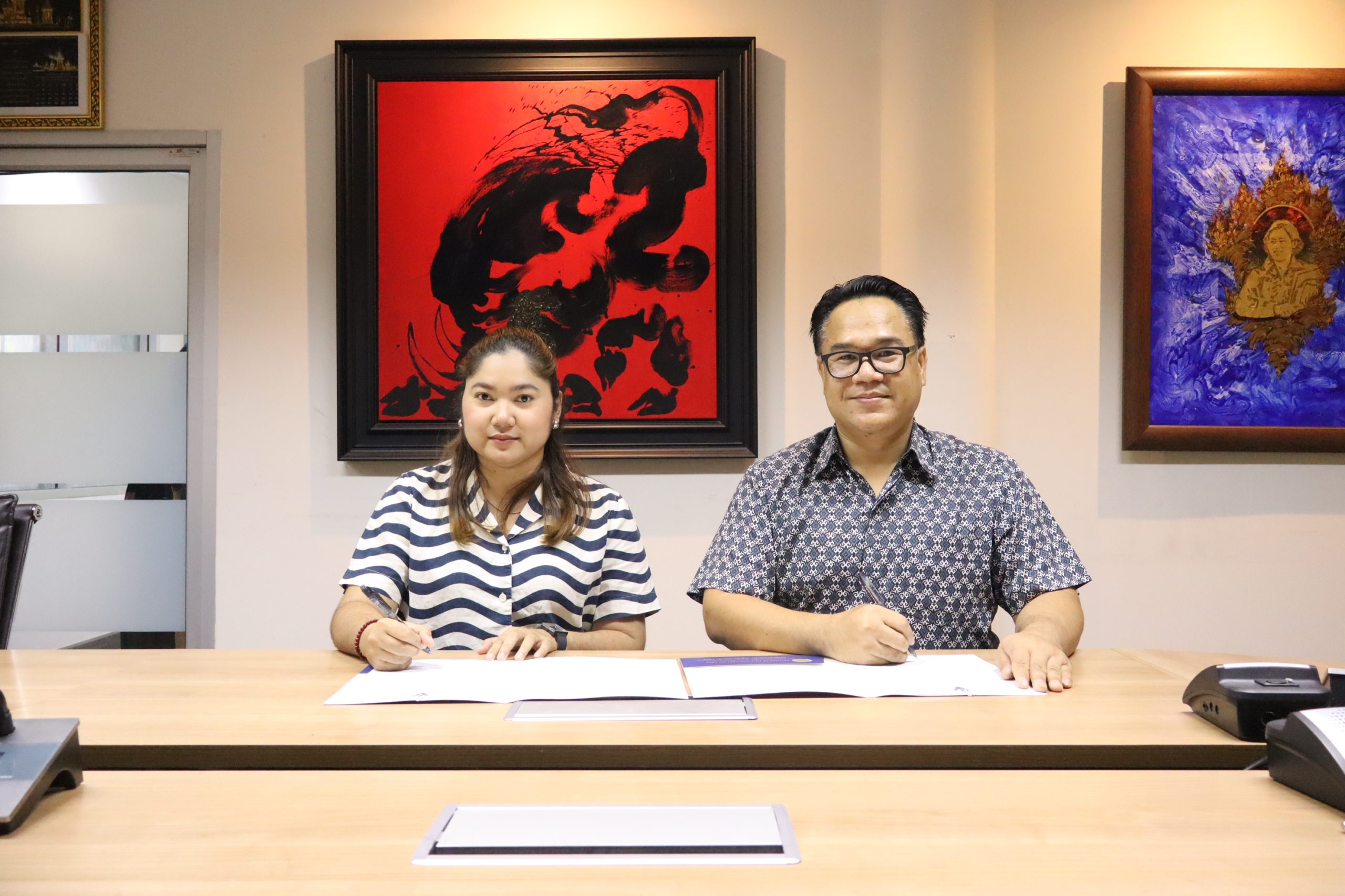 ภาพประกอบเว็บไซต์