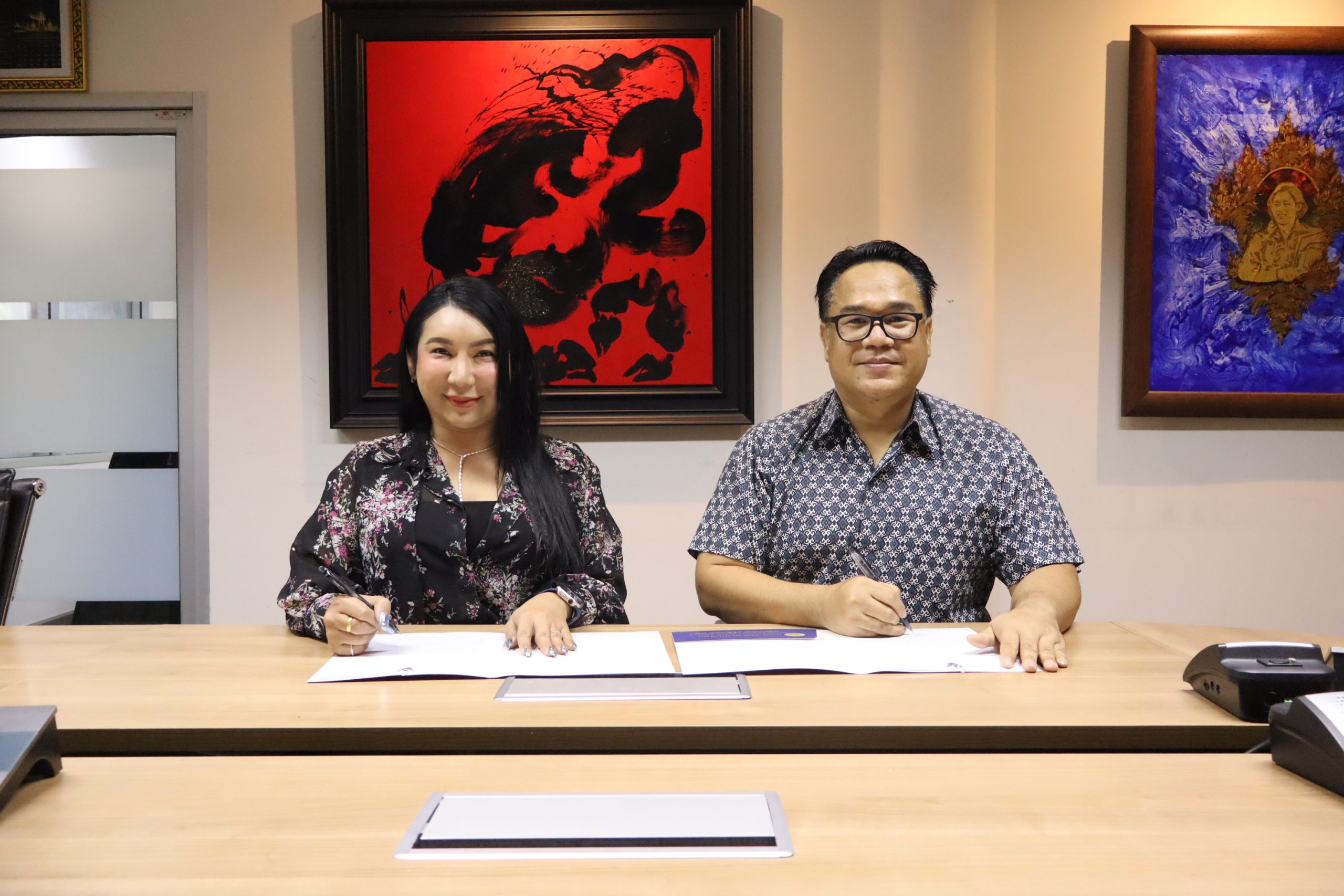 ภาพประกอบเว็บไซต์