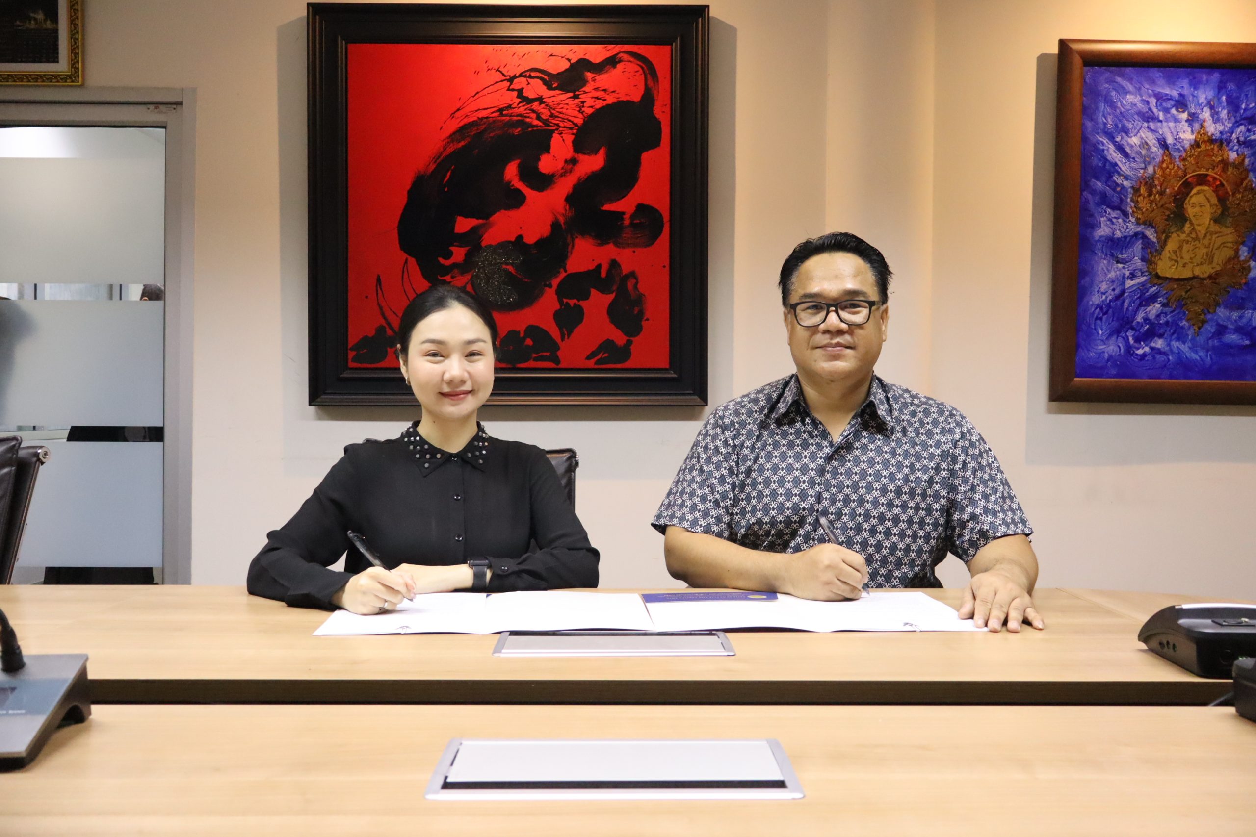 ภาพประกอบเว็บไซต์